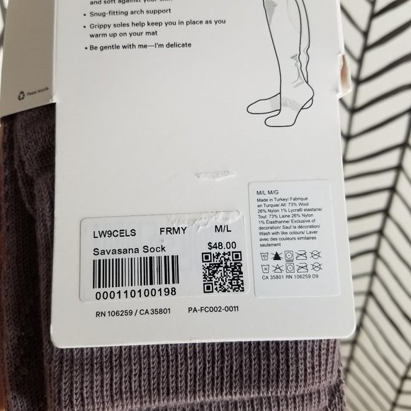 NWT lululemon savasana socks frosted mulberry - Picture 8 of 10